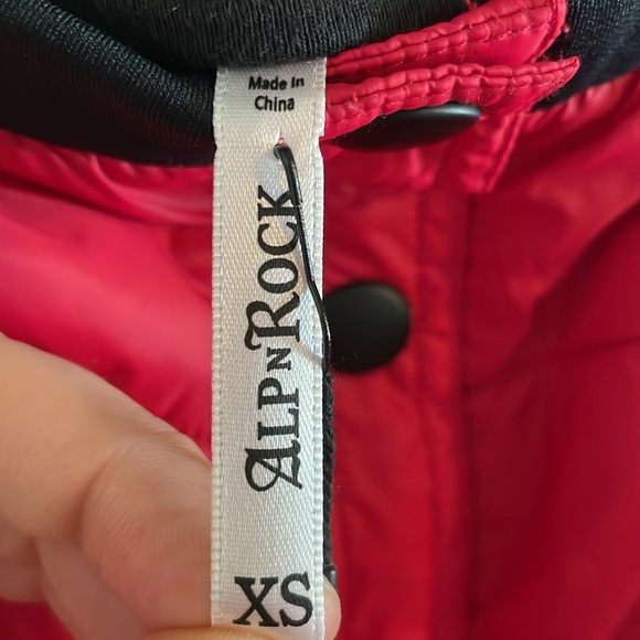 Alp N Rock Valentina Skirt Women’s Size XS Mini Puffer Insulated Outdoor‎ Red - Picture 9 of 12